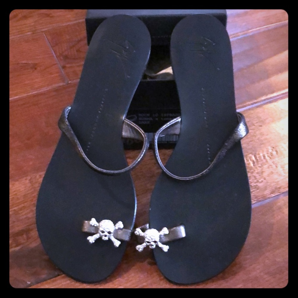 Fabulous black flats